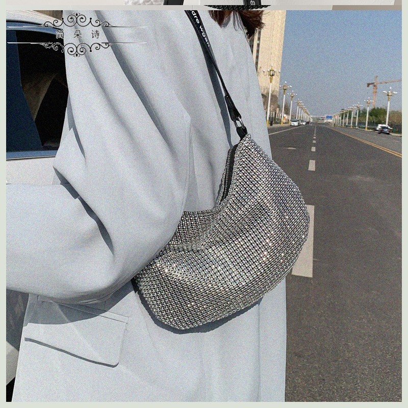 今年流行亮钻包包女2020新款网红单肩斜挎夏小清新全钻bling小包