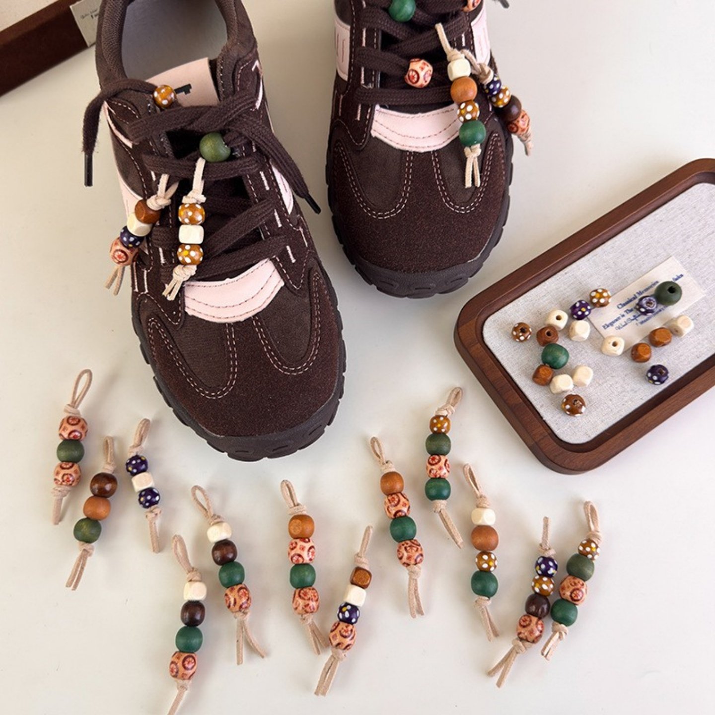 秋冬新款美拉德木珠鞋配饰德训袋鼠鞋穆勒鞋带挂件复古编织鞋扣,服饰配件/皮带/帽子/围巾,鞋扣,淘宝优惠券,粉丝福利购,淘宝优惠卷