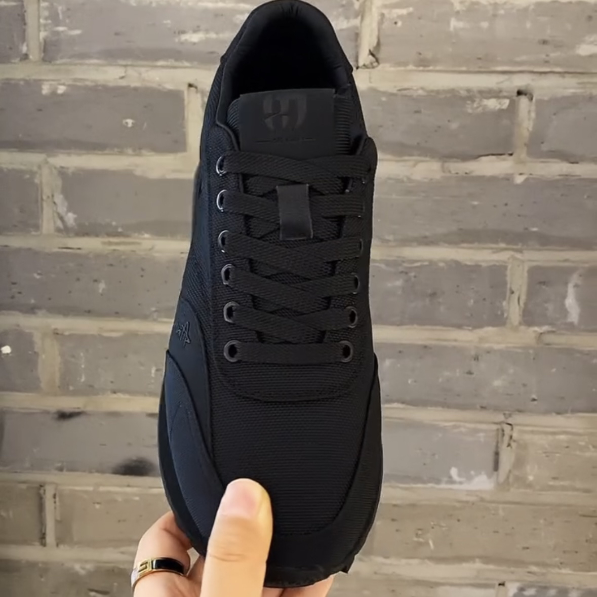 551春季欧洲站休闲新款百搭款男士帆布透气韩版休闲阿甘慢跑鞋