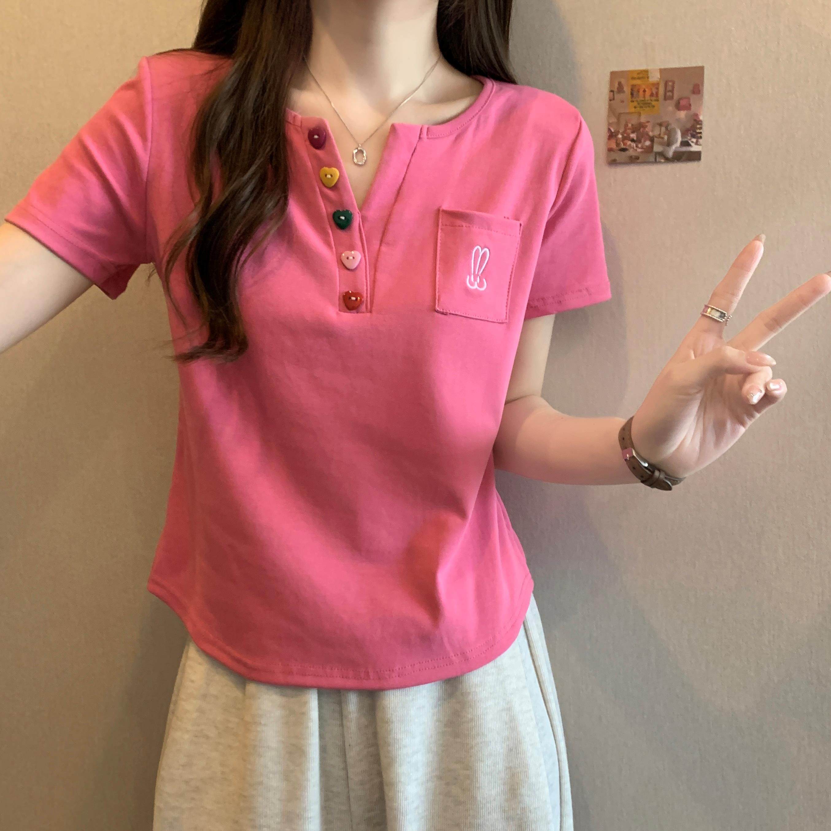 小吉家大码女装V领正肩短袖T恤女夏新款宽松显瘦遮肉别致短款上衣