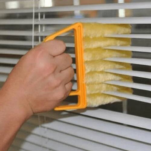 1 portable microfiber window cleaner - easily collects dust,