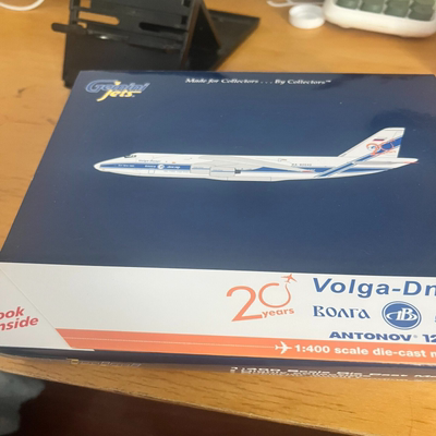 GJ 1/400 AN-124 飞机模型 品相如图 出不退不换 邮费到付 伏尔加