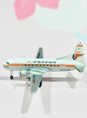 AC 1:400 MOHAWK CV440 N1013CAC 老货 ，实物如图所示 机翼起