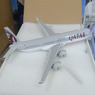：KJ Model比例：1/200航司：卡塔尔航空 Qatar Airways型号：