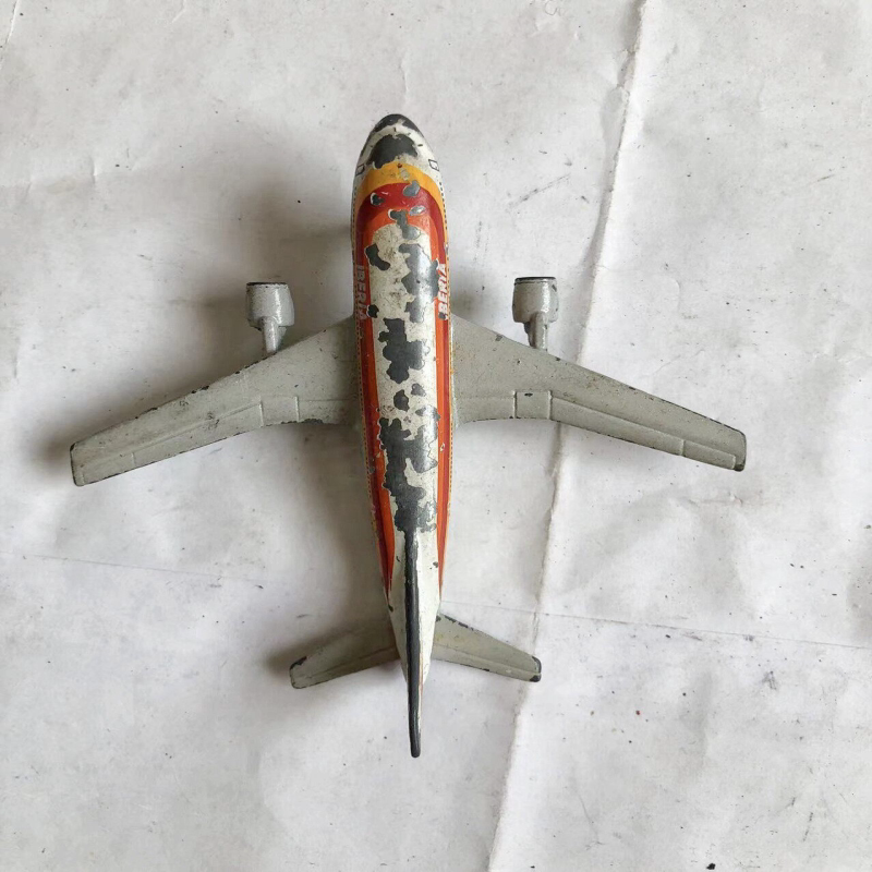 70年代火柴盒西班牙航空飞机模型品相如图，按图发货，，出不退图片