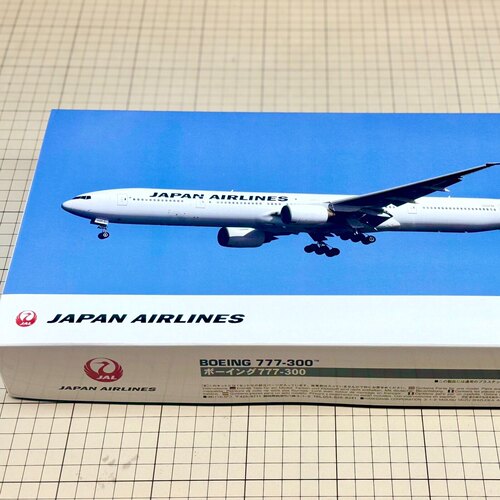 现货已停产  日航波音777-300 10715 1/200 推荐海淘好物 内封未