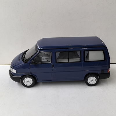 Schuco  舒克 1/18 大众  VW  T4b  Caravelle   旅行面包巴士合