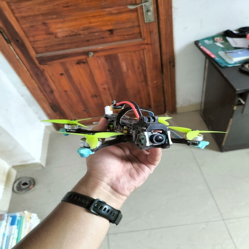 3.5寸穿越机不带图传酷飞manta36机架破风P1804 3600kv speedy