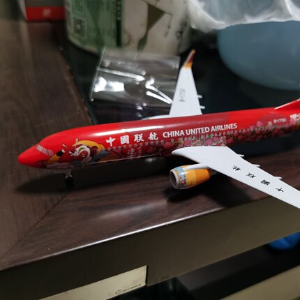 中国联航客机系列，合金实心737-800，连云港号，悟空大闹天宫主