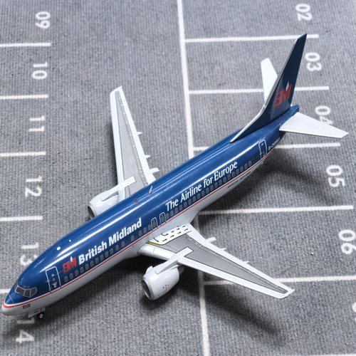 英国米德兰航空 B737-400 G-OBMG 1:400 合金飞机模型 实物如图