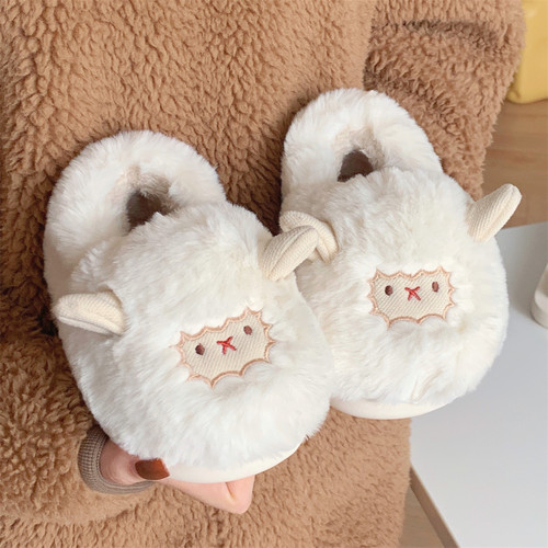 软萌小羊防滑保暖毛绒儿童棉拖鞋