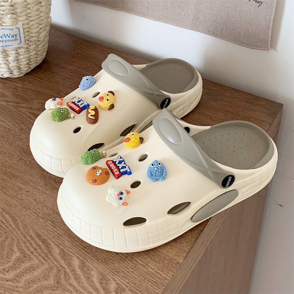 潮酷百搭趣味小怪兽情侣洞洞鞋