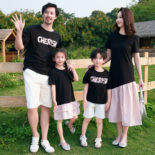 2026新款特别洋气的亲子装夏装洋气母女装连衣裙一家三口全家装高