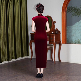 改良显瘦修身 2026新款 刺绣复古旗袍女装 中国风丝绒长款 秋冬款