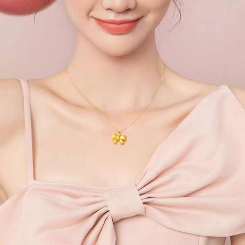 少女心满格金色蝴蝶结合金项链精致吊坠锁骨链日常百搭轻奢小首饰