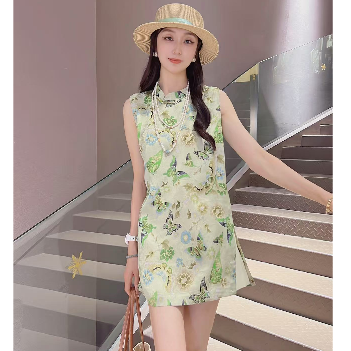 《秀秀定制》新中式时尚百搭立领修身夏季绿色奥黛风上衣5304B