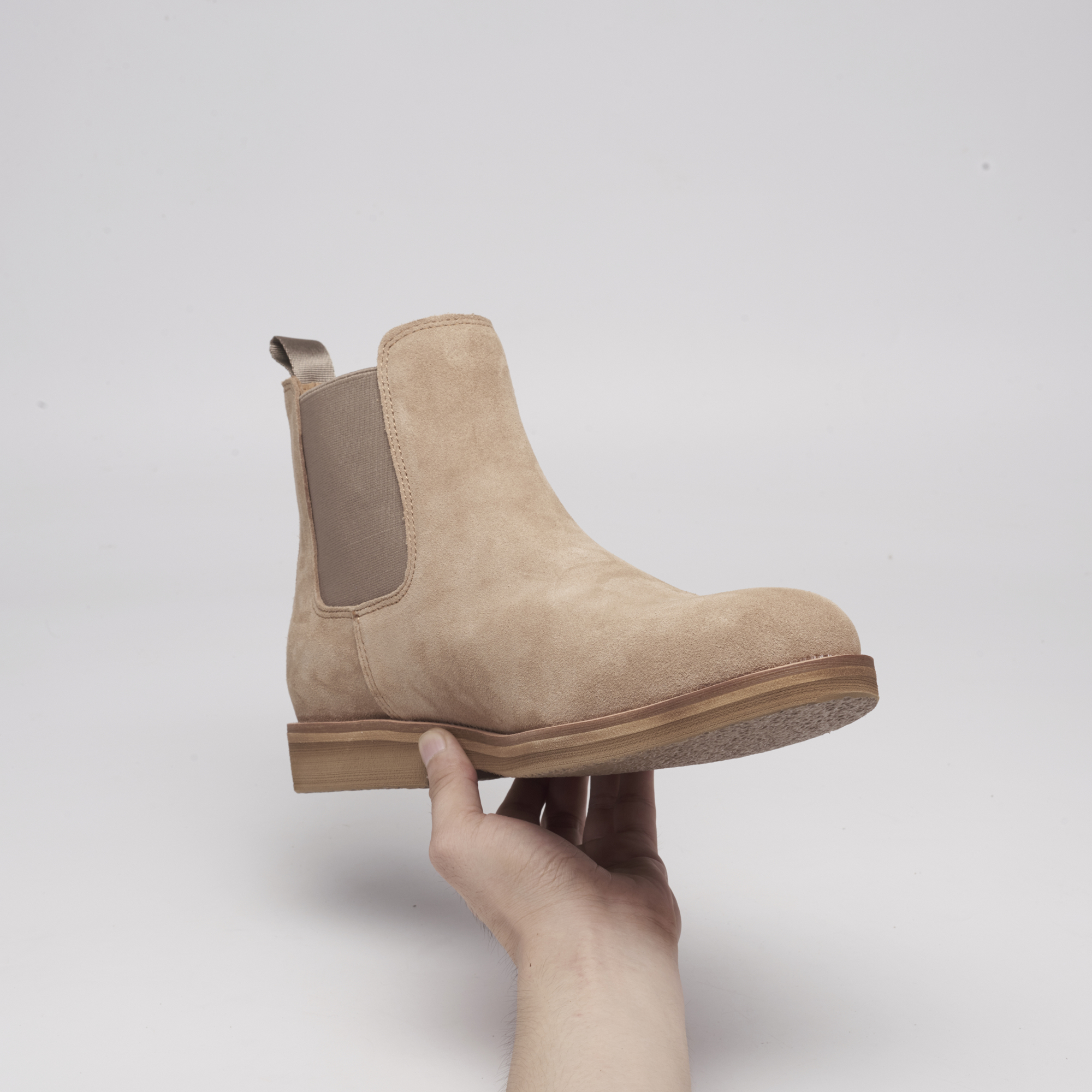 推荐common英伦圆头男士切尔西靴