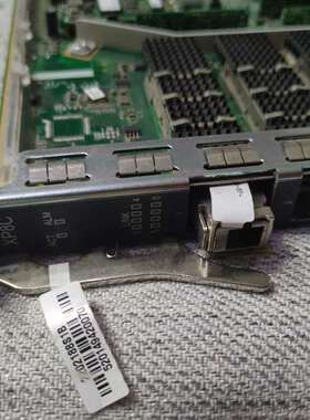 {议价}烽火xp8c，88S1B版本，2张，无包1张，缺18