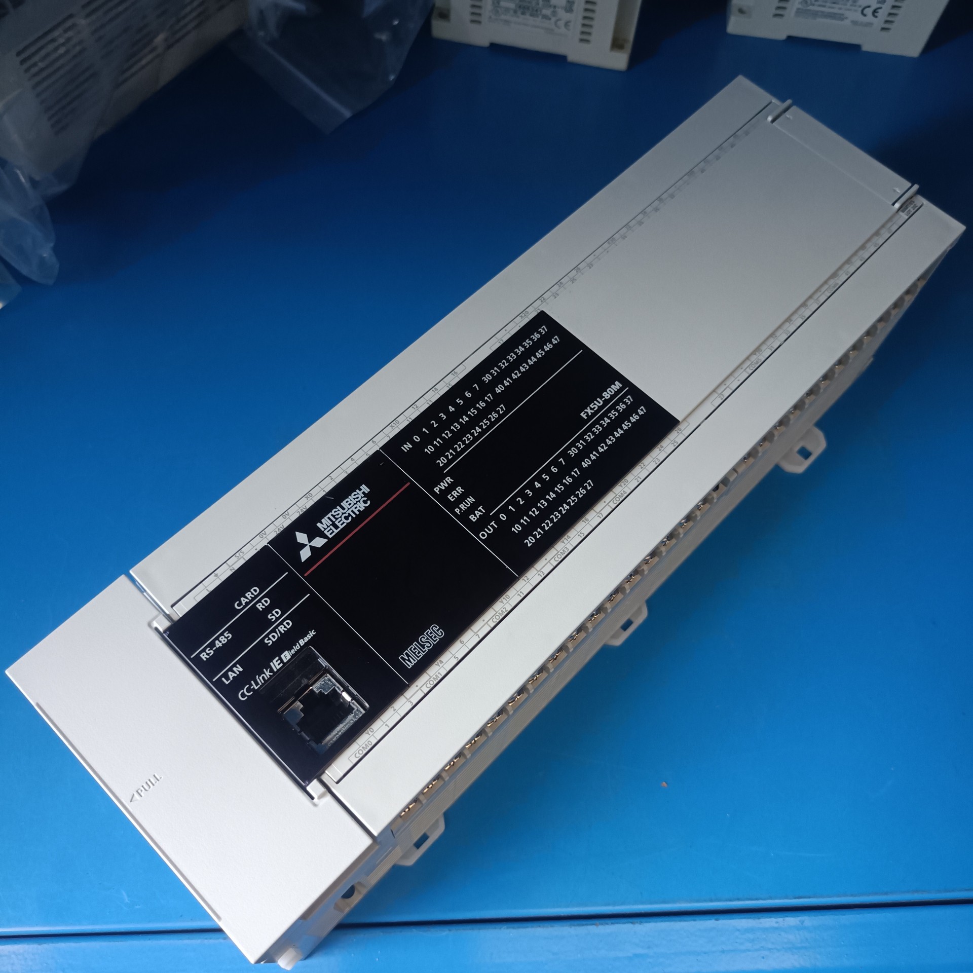 议价三菱PLC FX5U-80MT/ES 包邮
