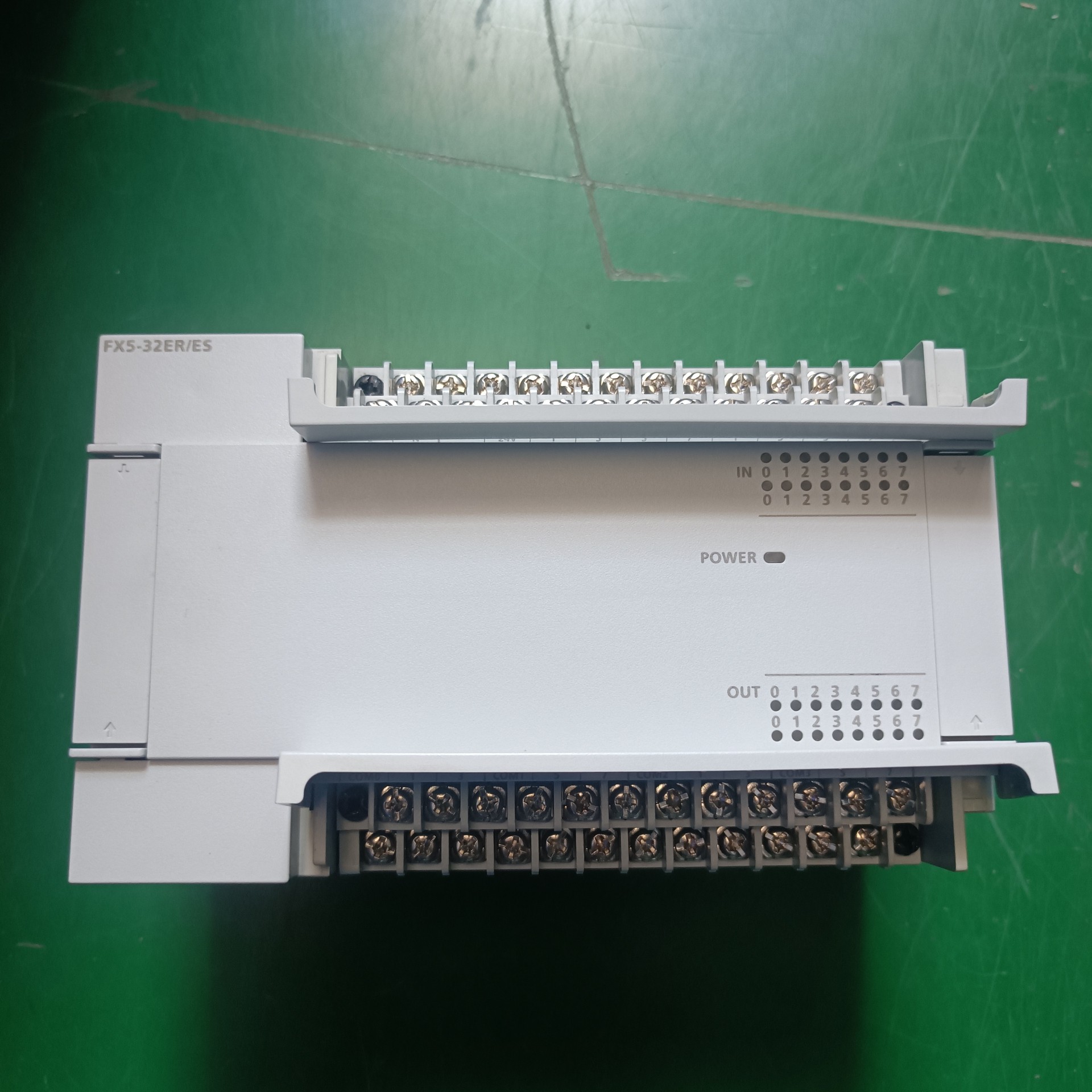议价三菱PLC FX5-32ER/ES 包邮
