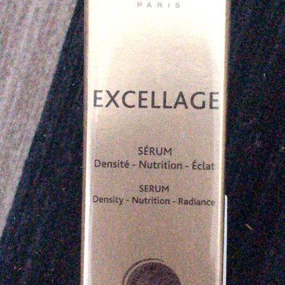 修护Esthederm生物肽精华液抗皱