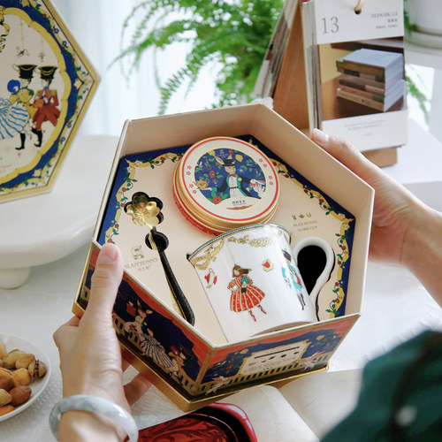 布兰兔组合型花茶六角礼盒