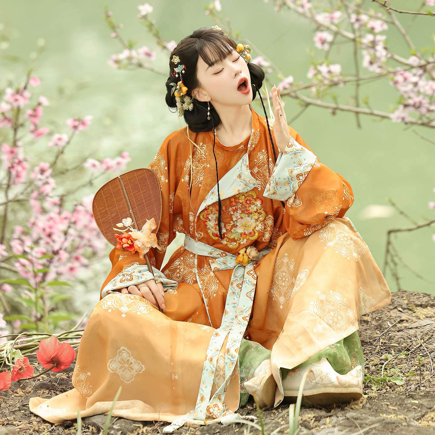 茵卡蕾原创唐制汉服女成人双面穿圆领袍灯笼裤套装夏季日常通勤