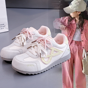 女童2026春秋新款甜美卡通德训休闲鞋中大童女款百搭洋气运动鞋子