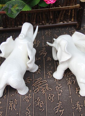 陶瓷工艺礼品摆件简约白瓷装饰优雅精美家居办公厂家供应手工m5