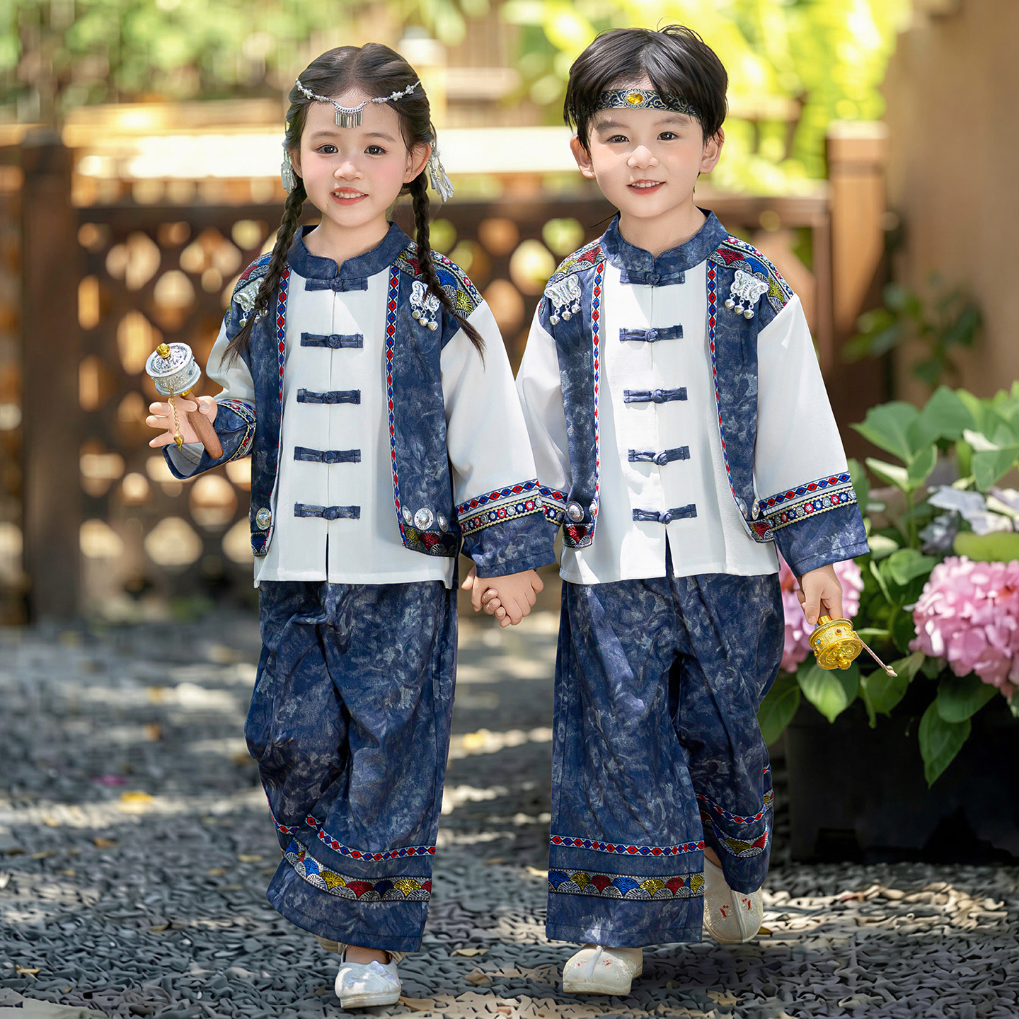 儿童民族风演出服壮族男女童异域风情舞蹈服幼儿园表演服装套装图片