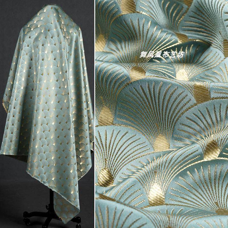 青色 扇形银杏叶织锦缎提花面料 闪亮织金光泽旗袍连衣裙外套布料