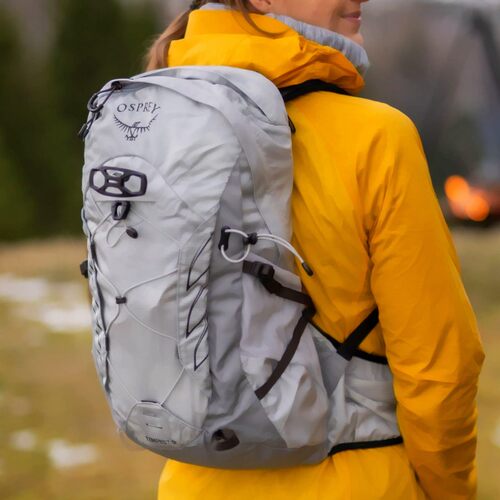 小鹰户外旅行徒步女登山轻量包