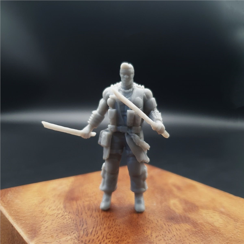 潮玩DIY手工 穿越火线幽灵系列 终极猎手蓝老头 1/43模型手办场景