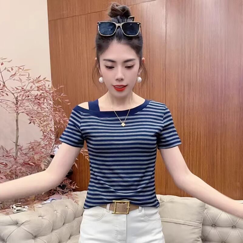 条纹短袖t恤女夏季薄款2026新款独特修身显瘦小个子时尚半袖上衣