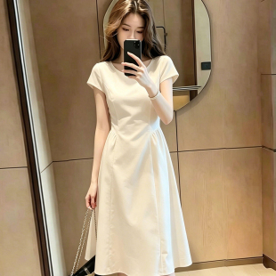 中长款短袖连衣裙女2026夏季新款时尚气质收腰显瘦百搭A字版裙子