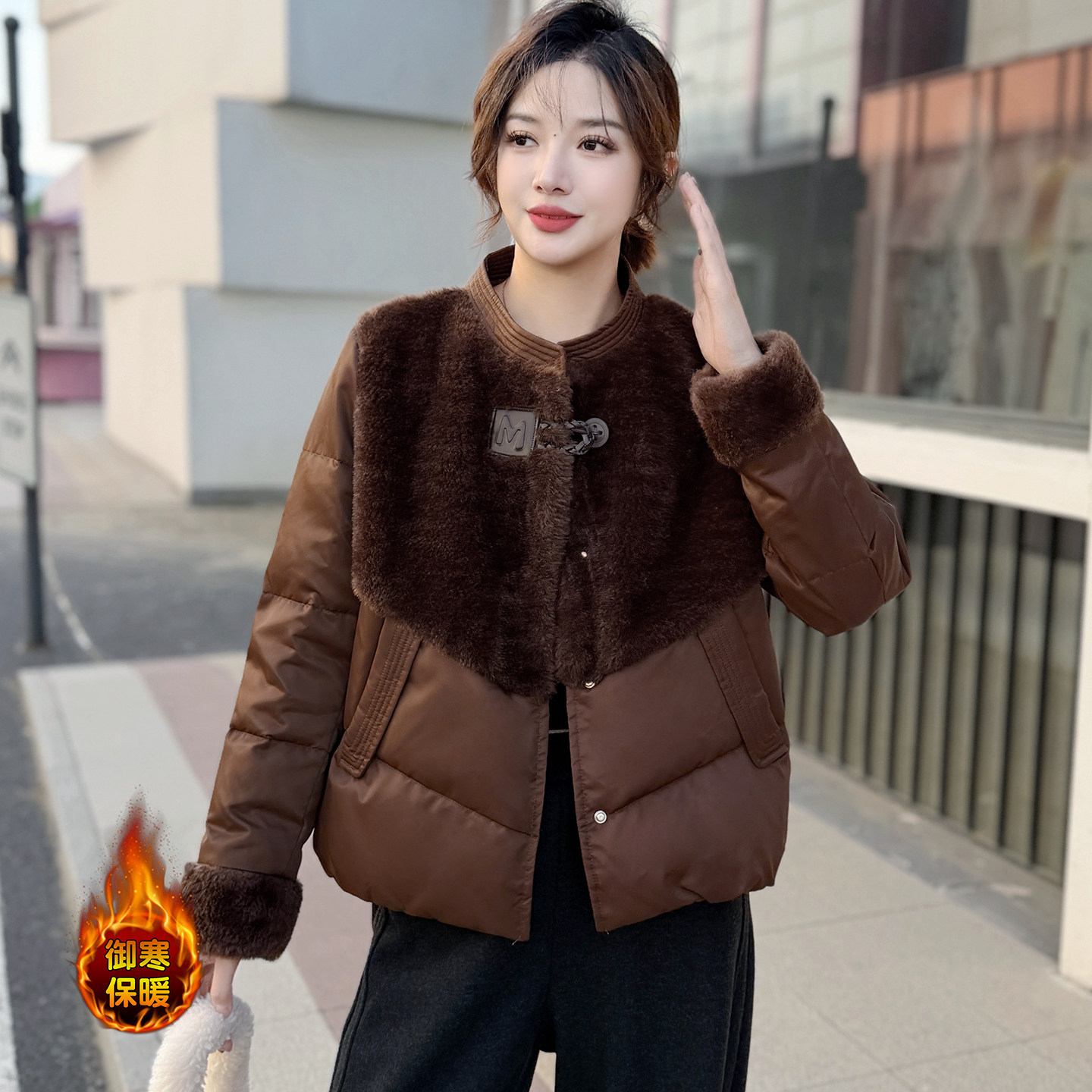 设计感皮毛拼接羽绒服女冬季新款洋气质高级感短款白鸭绒外套上衣,女装/女士精品,羽绒服,淘宝优惠券,粉丝福利购,淘宝优惠卷