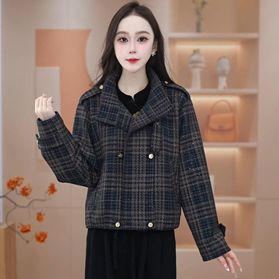 时尚洋气质短款毛呢料外套女2025春秋新款翻领复古格纹双排扣上衣