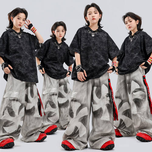 男童街舞演出服嘻哈夏季儿童