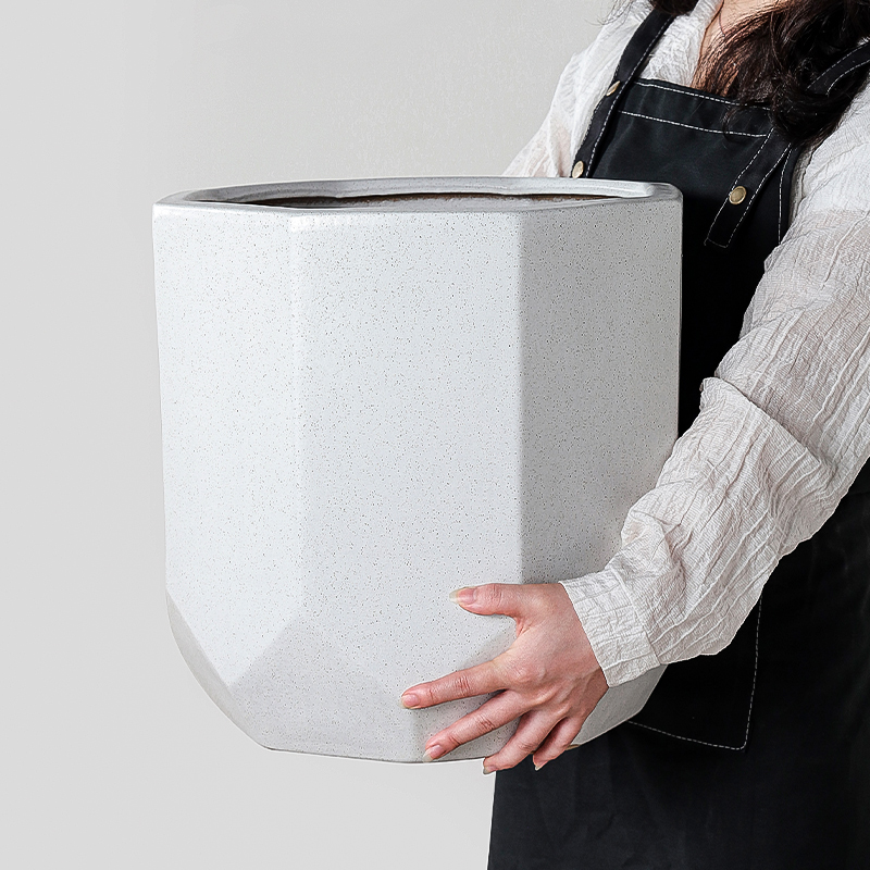 白色简约花盆陶瓷北欧风家用