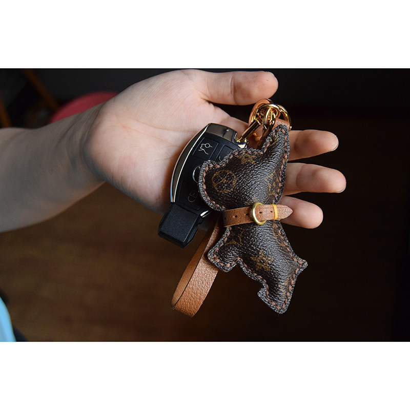 lv&gedete 法斗原创老花小狗狗创意汽车钥匙扣挂件包包挂饰真皮潮