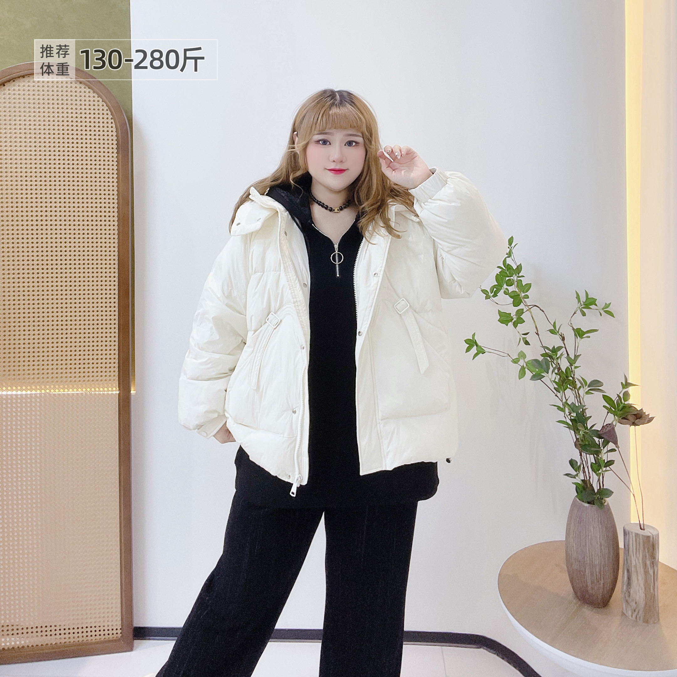 大码减龄短款加厚连帽羽绒服外套