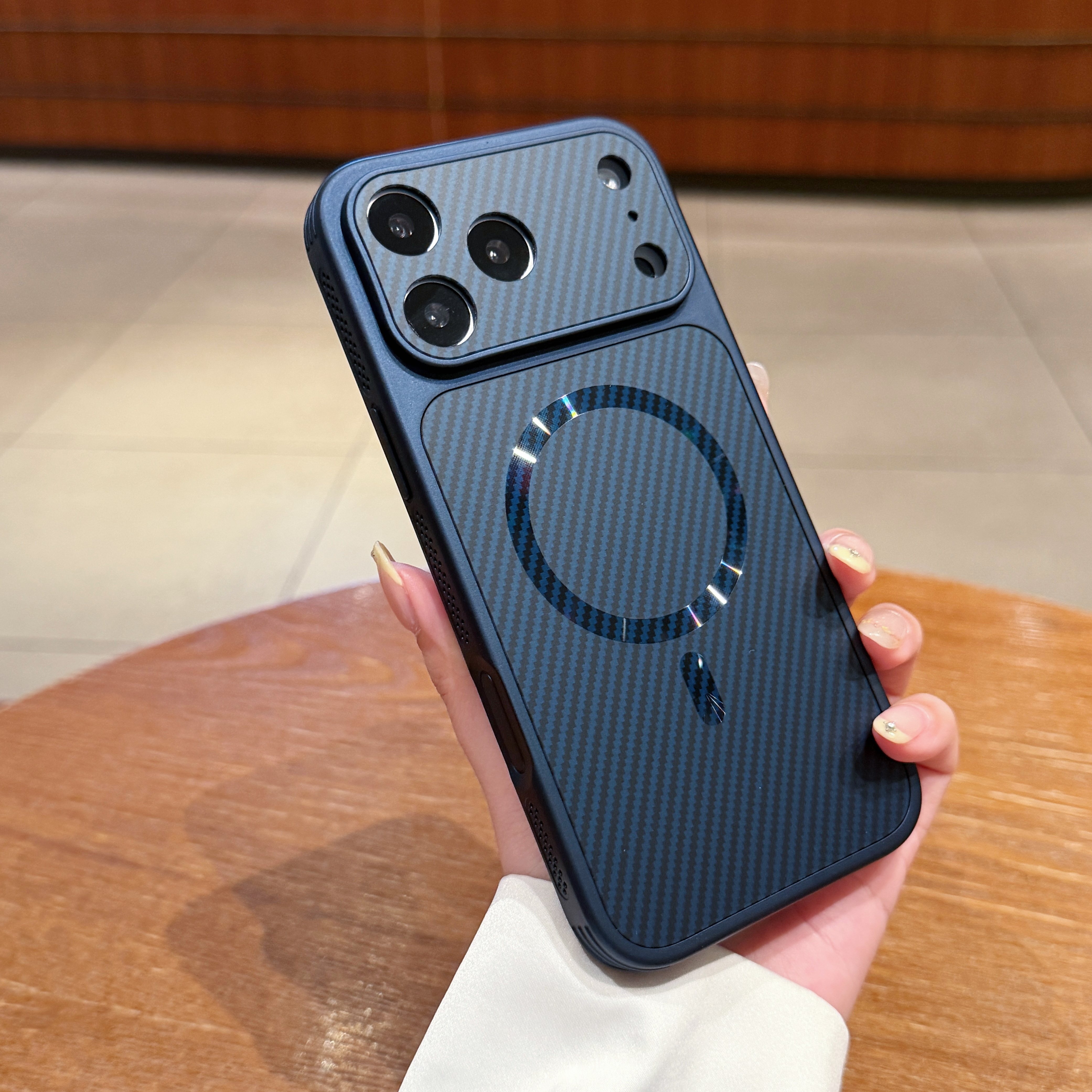 碳纤维纹秒变散热磁吸适用iphone18promax手机壳新款苹果17pro保护套全包拍照键15/14/13高级感女商务