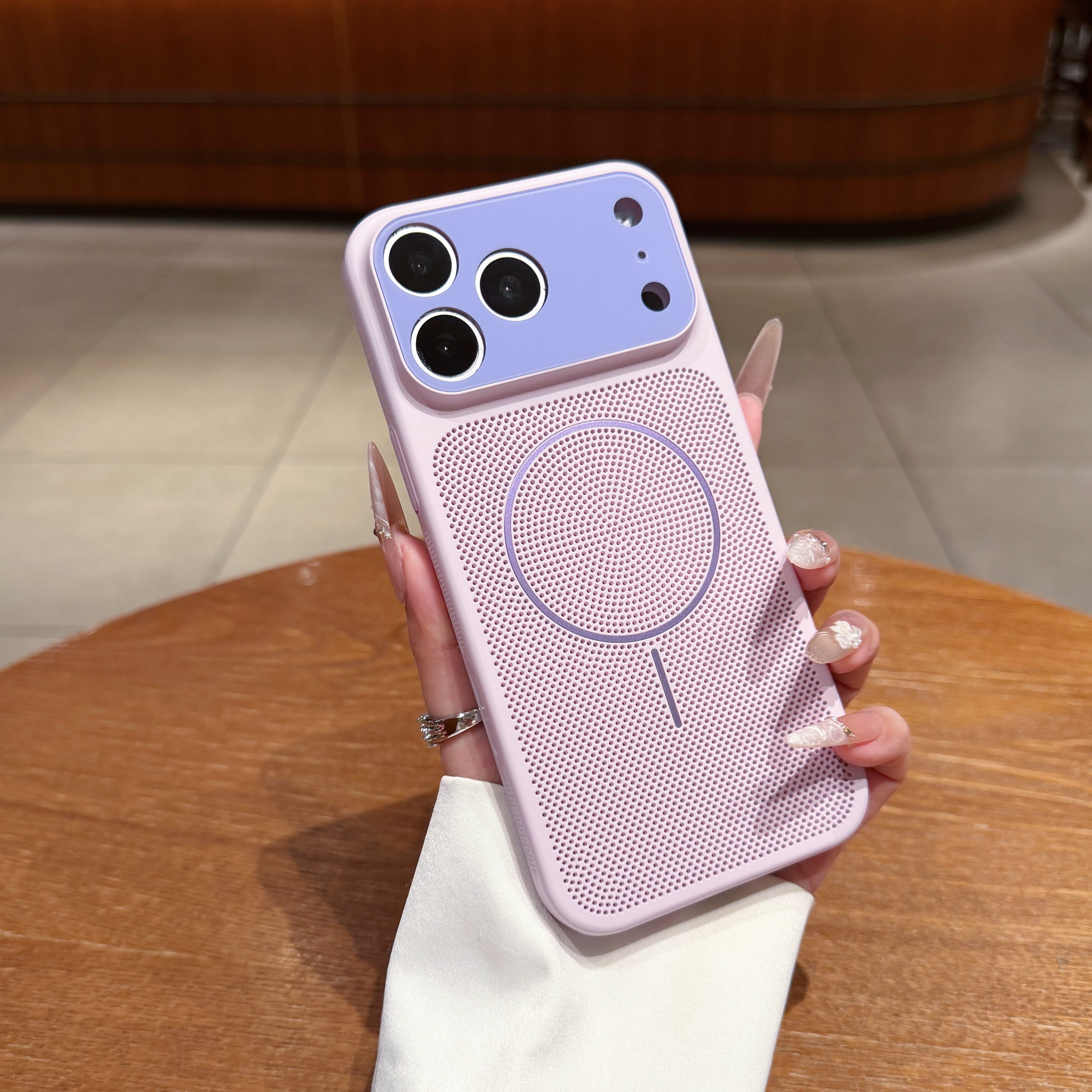 新款撞色散热网格磁吸适用于iphone17promax手机壳防摔苹果17pro保护套16promax小清新创意15/14女神款夏天
