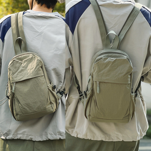 多功能两用胸包男女小型双肩包男款户外登山小背包轻便旅行斜挎包