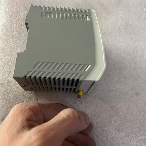 议价电源2902993 UNO-PS/1AC/24DC可维修