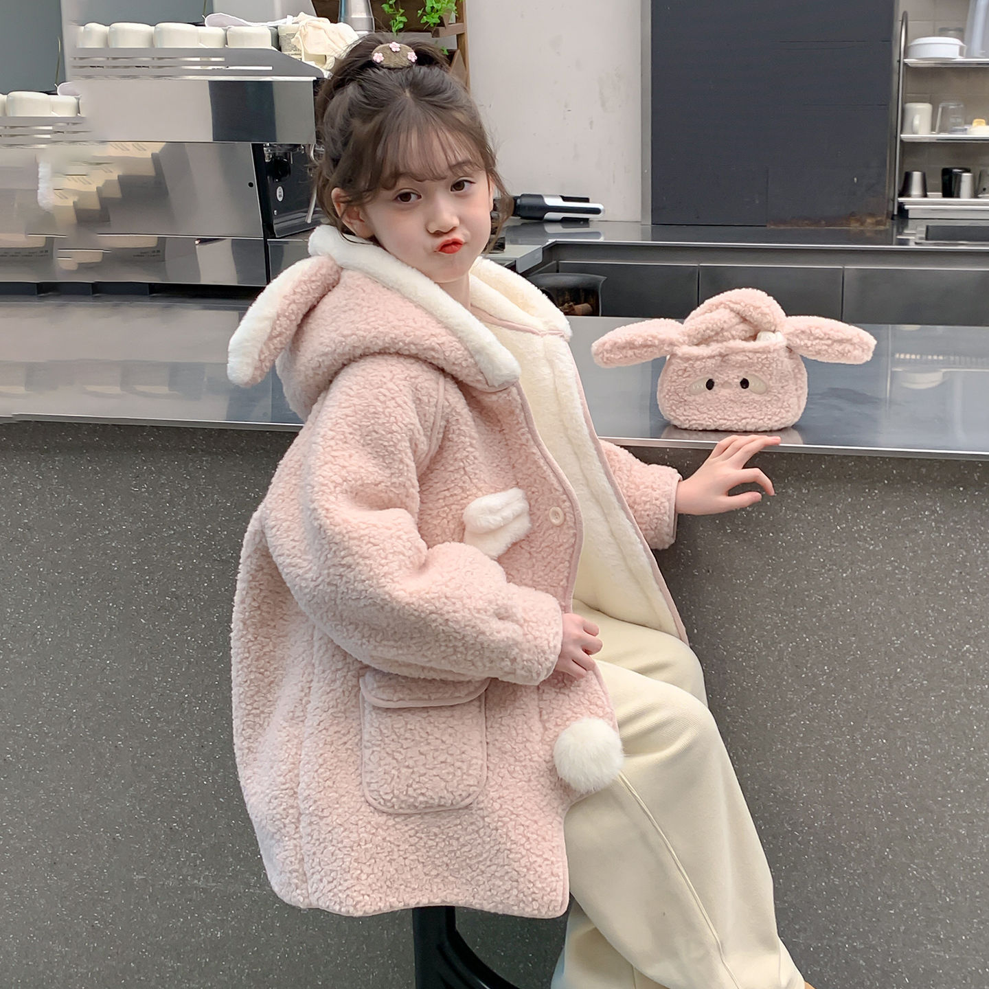 女童羊羔绒外套加厚一体绒