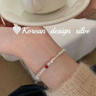 S925手工小众个性饰品韩版小鱼纯银手链红玛瑙碎银精巧设计 扁珠