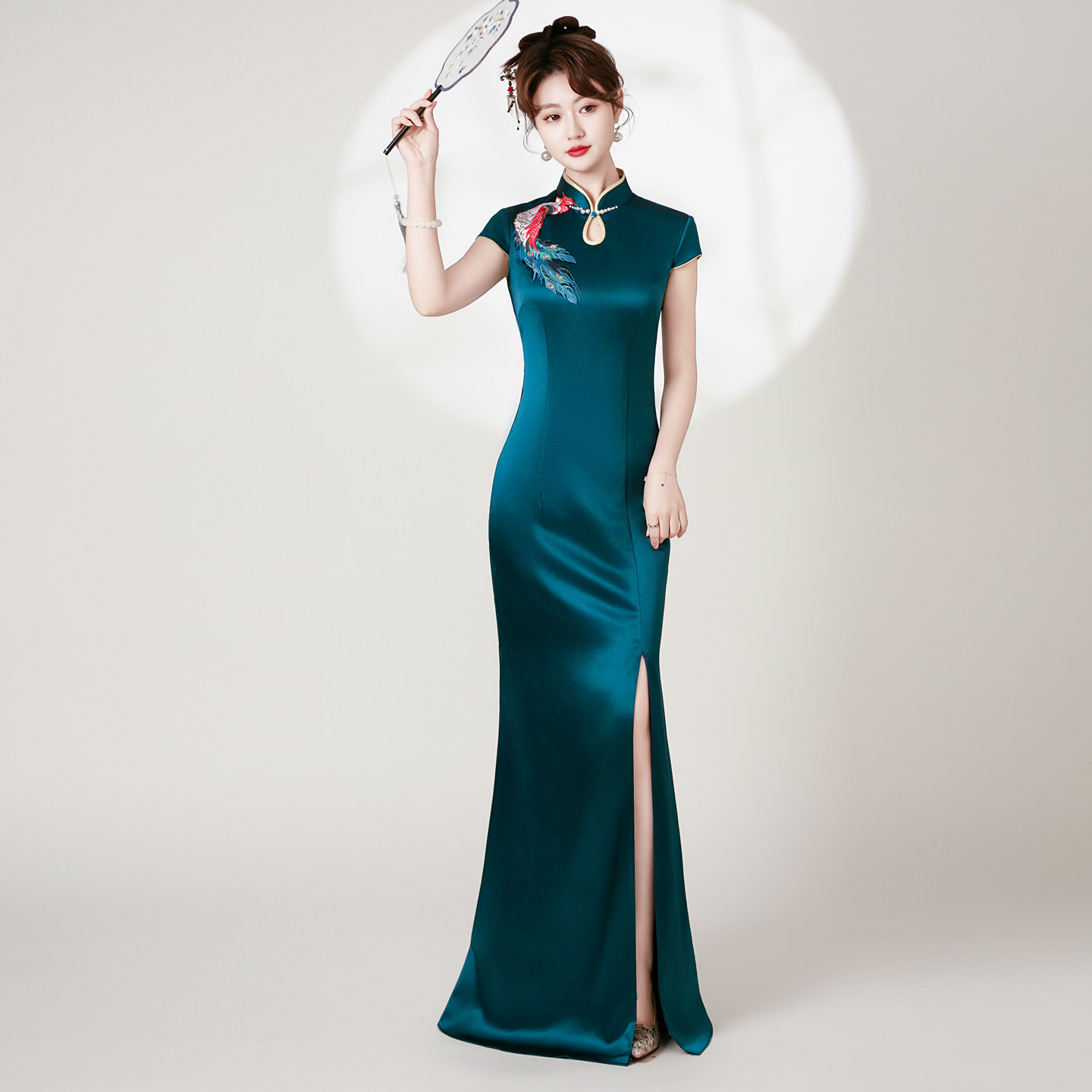 墨绿色复古风鱼尾开衩晚宴装礼服长裙显瘦气质旗袍模特走秀演出服