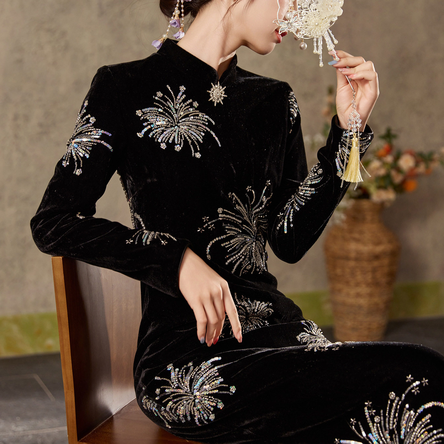 老上海复古风黑色刺绣旗袍气质名媛连衣裙2025新款高端修身