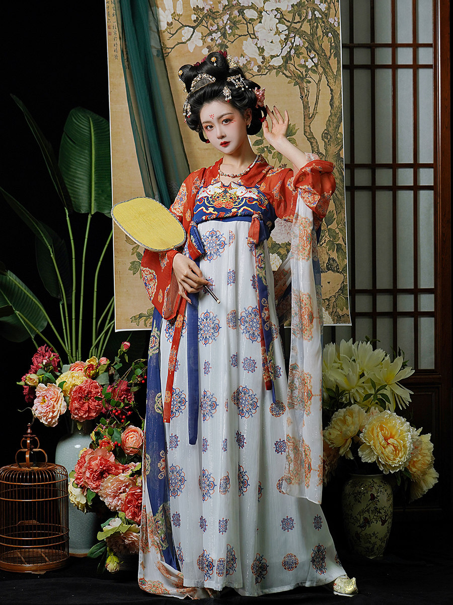 36음표 [당나라 황금기] 당나라 전통 한복 복원된 가슴 기장 스커트 화사한 일상 봄여름 스타일